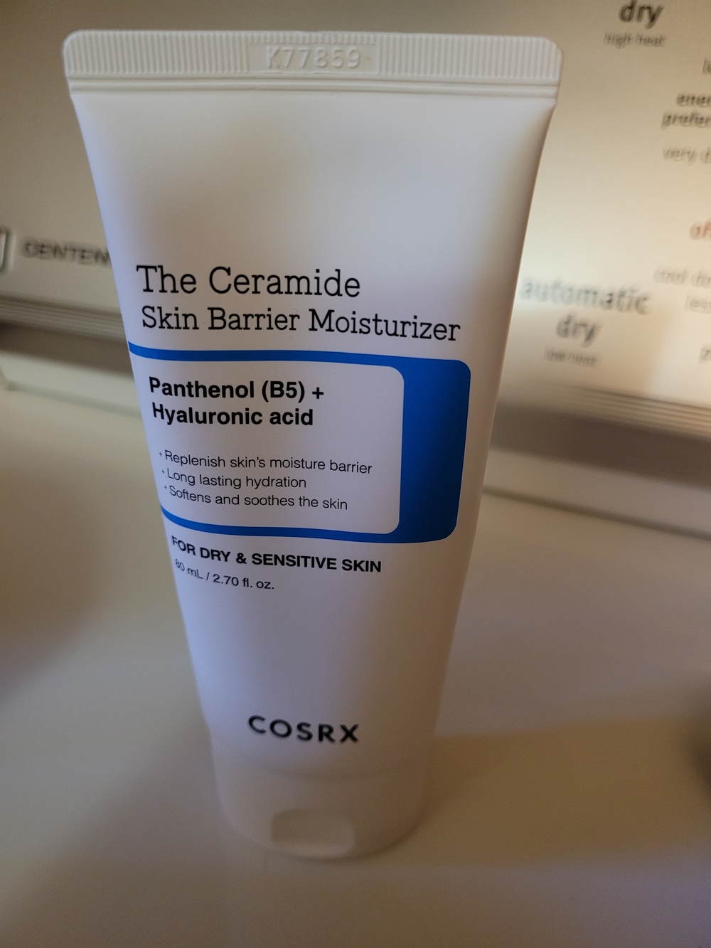 COSRX Ceramide Skin Barrier Moisturizer – White with Blue Accents